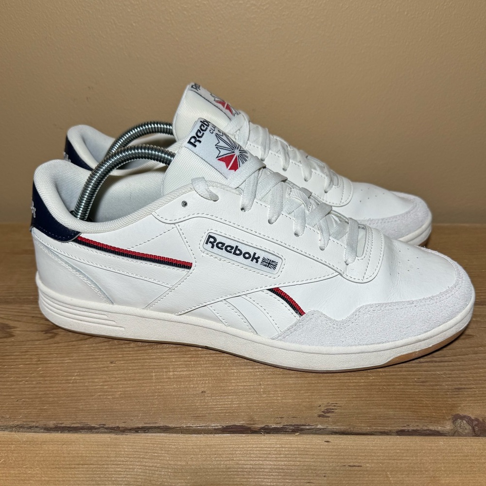 Reebok Men's Club MEMT Sneaker Size 10.5